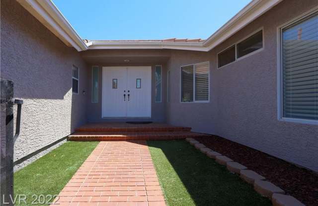 1707 Saint Andrews Court Gallery 3