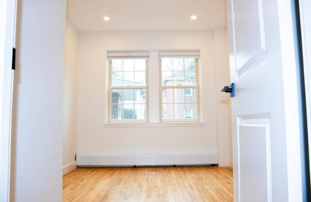 33 Hammond Pond Pkwy. photos photos