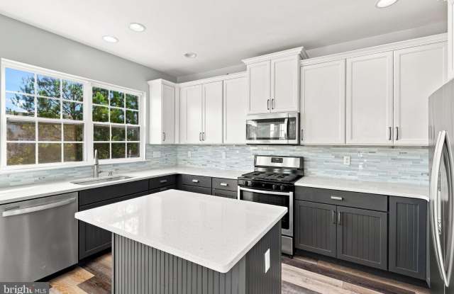 2158 AUDUBON TRL Gallery 1