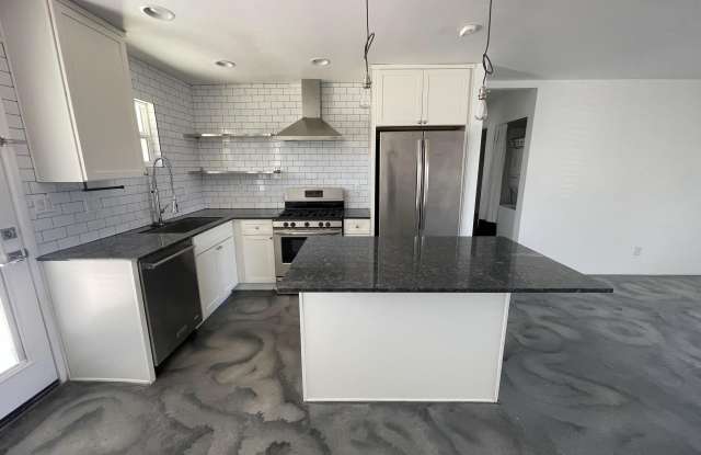 3416 N 37TH Street photos photos
