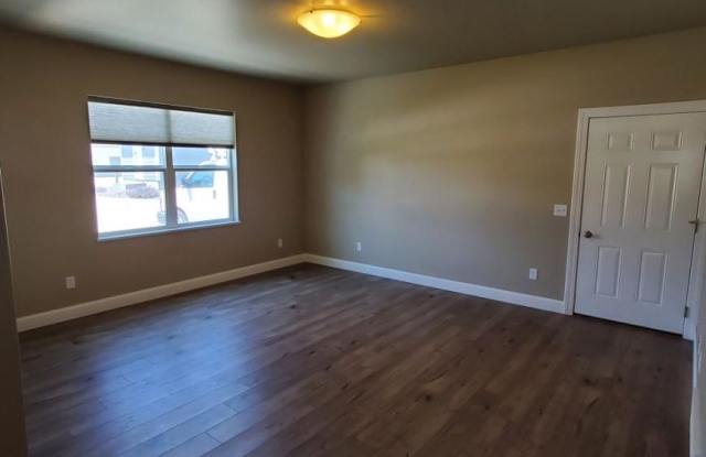 1409 Harmony Court Gallery 4