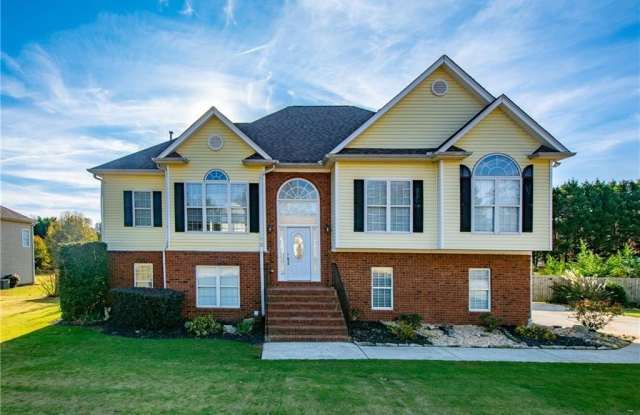 4927 Planters Way photos photos