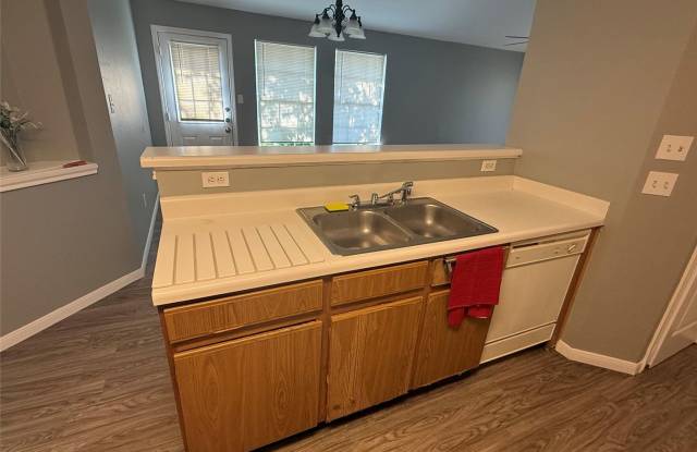 2221 Creekside Ln photos photos 2221 Creekside Ln photos photos