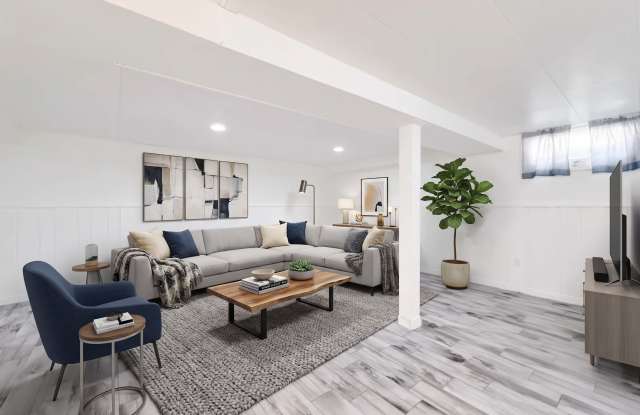 1930 Brinker Ave - B Gallery 1