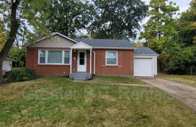 2041 Stillwater Dr - 2041 Stillwater Drive, Hanley Hills, MO 63114