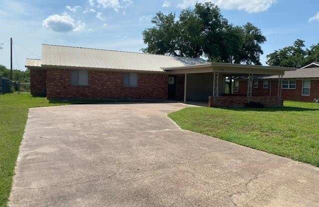 105 Oak Ridge Terrace - 105 Oak Ridge Terrace, Weatherford, TX 76086