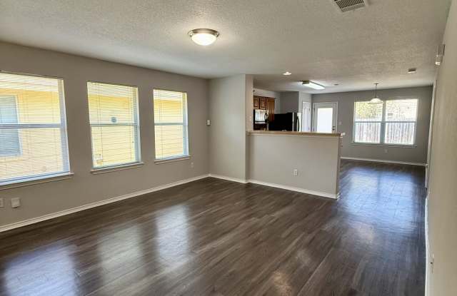 3302 Etheredge Drive Gallery 4