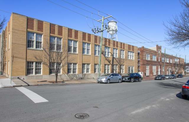 Charming 1-Bedroom in the Heart of Church Hill – Modern Comfort  Prime Location! $500 Off First Month's Rent - 306 North 26th Street, Richmond, VA 23223