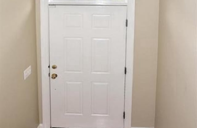8015 SAMUEL WALLIS STREET Gallery 2