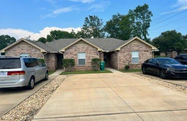 879 Fairview Drive - 879 Fairview Drive, Wright, FL 32547
