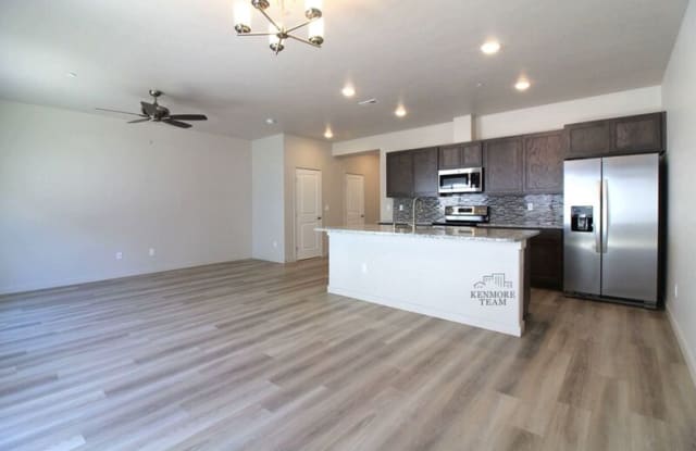 528 S. Quillan Ct. - 528 S Quillan Ct, Kennewick, WA 99336