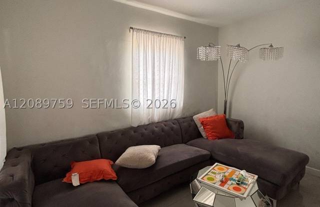 1361 NW 28th St photos photos