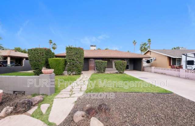 2817 N 51st St photos photos