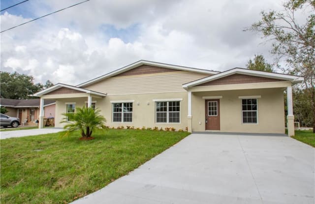 323 CALDBECK WAY - 323 Caldbeck Way, Poinciana, FL 34758