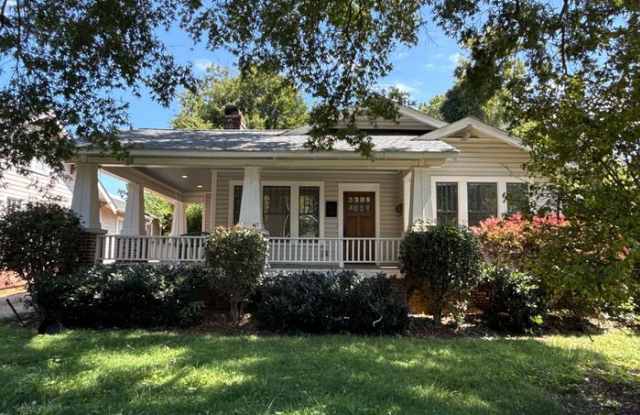 325 Walnut Avenue photos photos