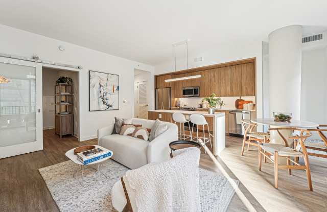 4909 Auburn Gallery 4