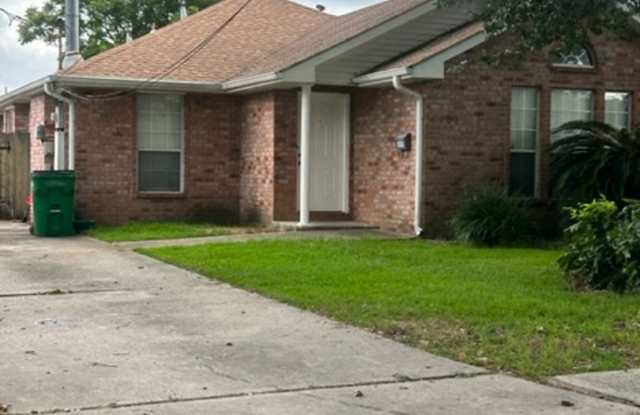3 Bedroom Metairie Home for Rent photos photos