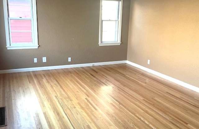 820 Yellowstone Gallery 2