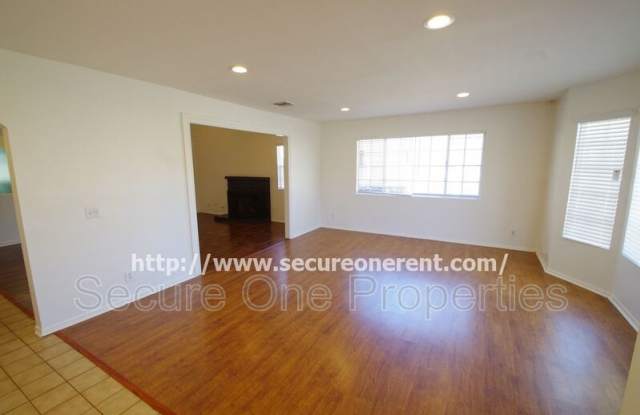 1731 Damon St. Gallery 3