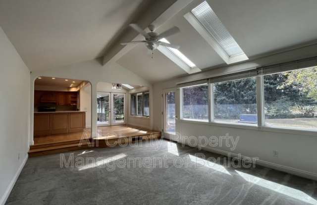 4453 Pali Way Gallery 4