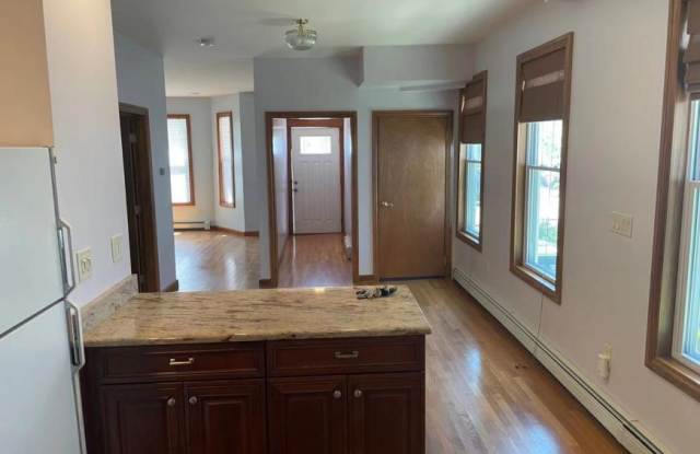 299 Beacon St. photos photos
