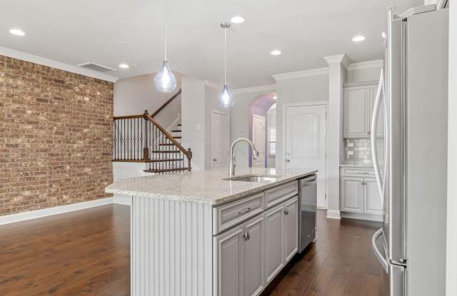 1444 Channing Dr photos photos