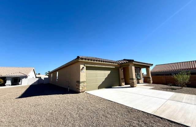 BRAND-NEW 2026 HOME | 4 BED | 2 BATH | DESERT LAKES GOLF COMMUNITY- Available Now! Gallery 4
