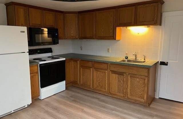 3617 FERRY Road photos photos