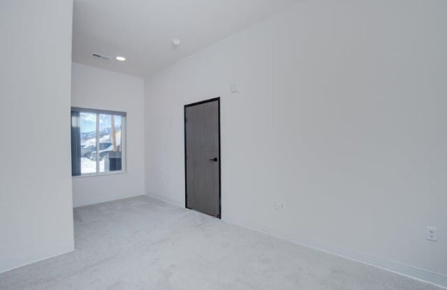 Vista Verde Gallery 3