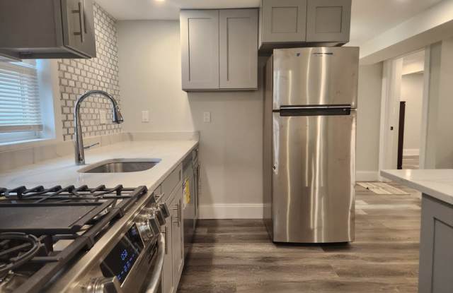 150 Centre St - 150 Centre Street, Quincy, MA 02169