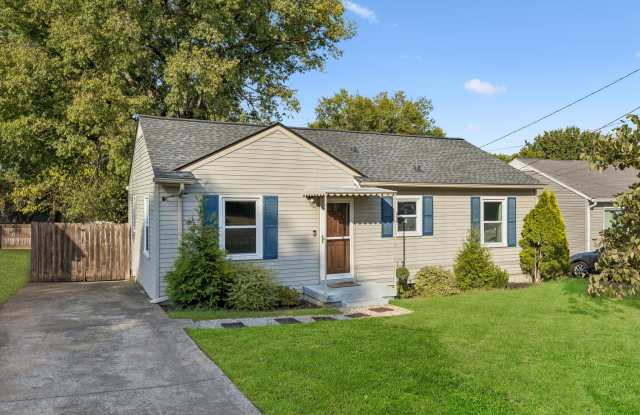 6402 Frisco Avenue Gallery 1