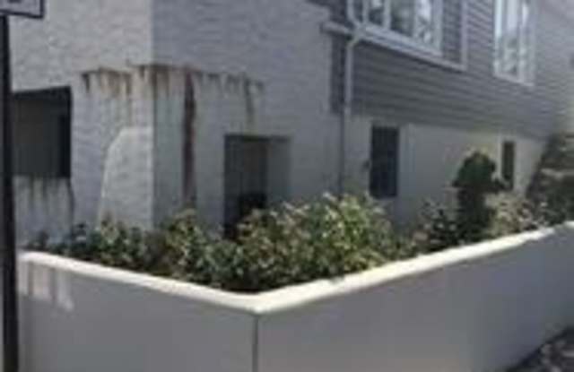 105 Ohio Avenue Gallery 4