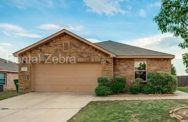 1326 Hayes Street - 1326 Hayes St, Cedar Hill, TX 75104