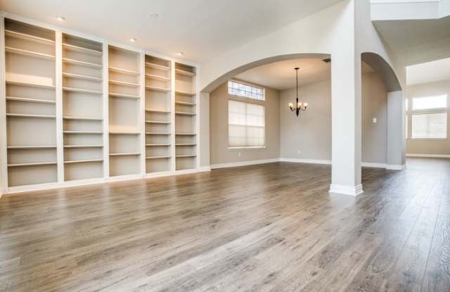 1900 USA Drive Gallery 3