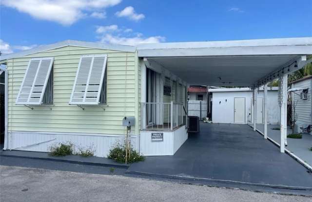 812 SW 1st Ct - 812 Southwest 1st Court, Hallandale Beach, FL 33009 812 SW 1st Ct - 812 Southwest 1st Court, Hallandale Beach, FL 33009