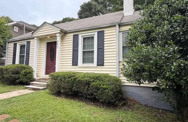 Charming 2-Bedroom, 1 Bath in Atlanta! ***Get 50% Off Your First Month Rent!**** Gallery 4