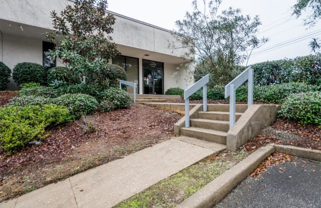 1000 Hillcrest Rd - 100-110 - 1000 Hillcrest Road, Mobile, AL 36695