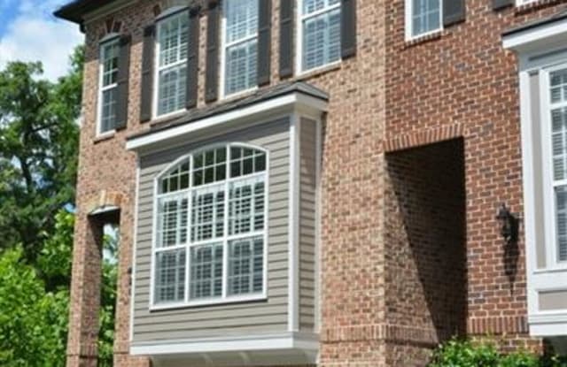 2693 RIVERS EDGE Drive NE - 2693 Rivers Edge Drive NE, Atlanta, GA 30324