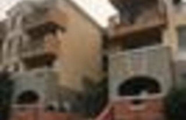 3887 Pell Pl - 3887 Pell Place, San Diego, CA 92130