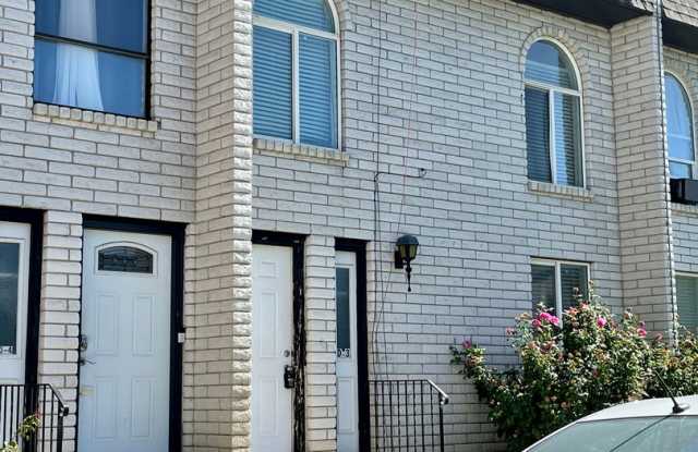 1554 Monroe Blvd D3 photos photos