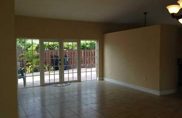 11510 SW 60th Ter - 11510 Southwest 60th Terrace, Sunset, FL 33173