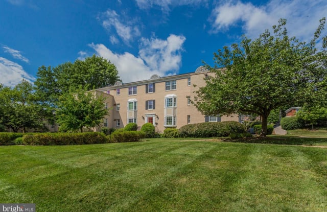 818 S ARLINGTON MILL DRIVE - 818 South Arlington Mill Drive, Arlington, VA 22204