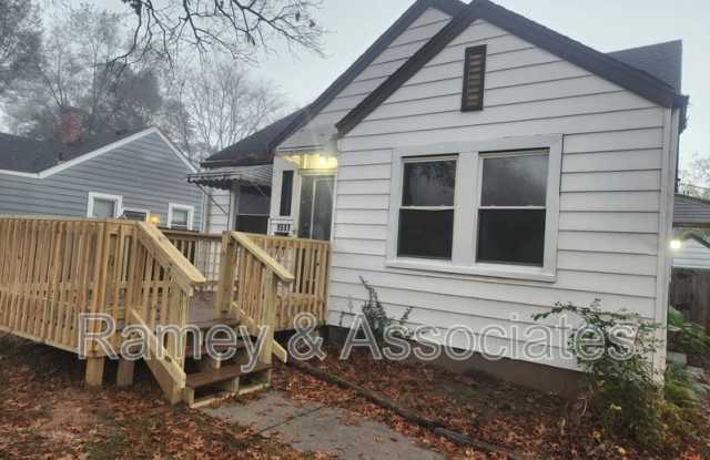 1511 Wurtele Ave - 1511 Wurtele Avenue, Louisville, KY 40208