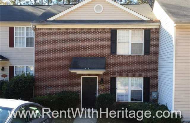 Awesome 3bd/ 2ba Townhome, Super Spacious, Small Community, Great Location - 8264 Max Court, Douglasville, GA 30134