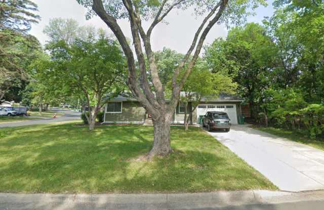 Spacious 4-Bedroom Home with Pond Views  EV-Ready Garage – Bloomington!! photos photos