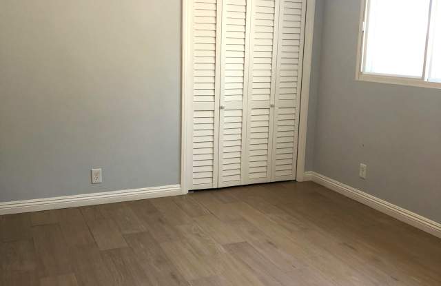 8320 Zitola Terrace Gallery 4