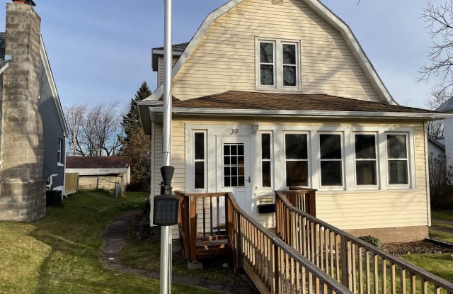 39 1st St - 39 1st Street, Proctor, MN 55810