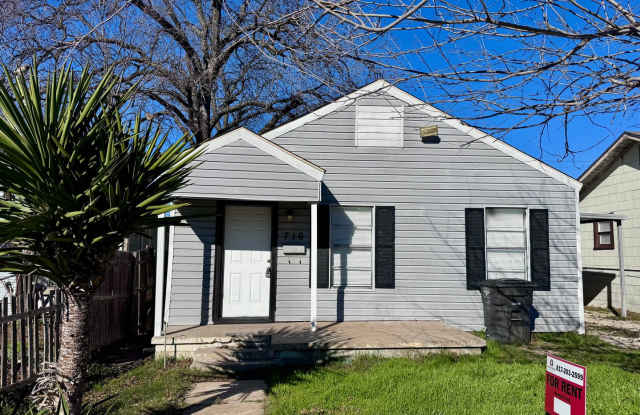 716 W. Broadus Ave., Ft. Worth (S-Side) - 716 West Broadus Street, Fort Worth, TX 76115