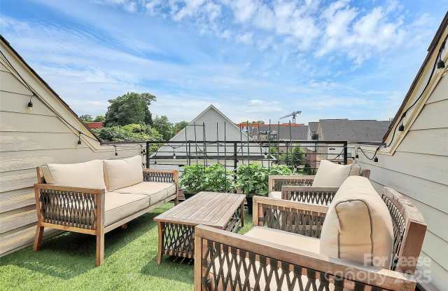 11043 Stetler Street photos photos