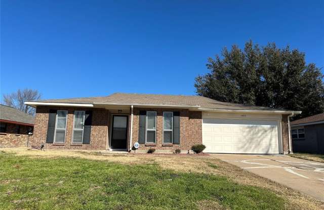 1405 Monica Lane - 1405 Monica Lane, Mesquite, TX 75149